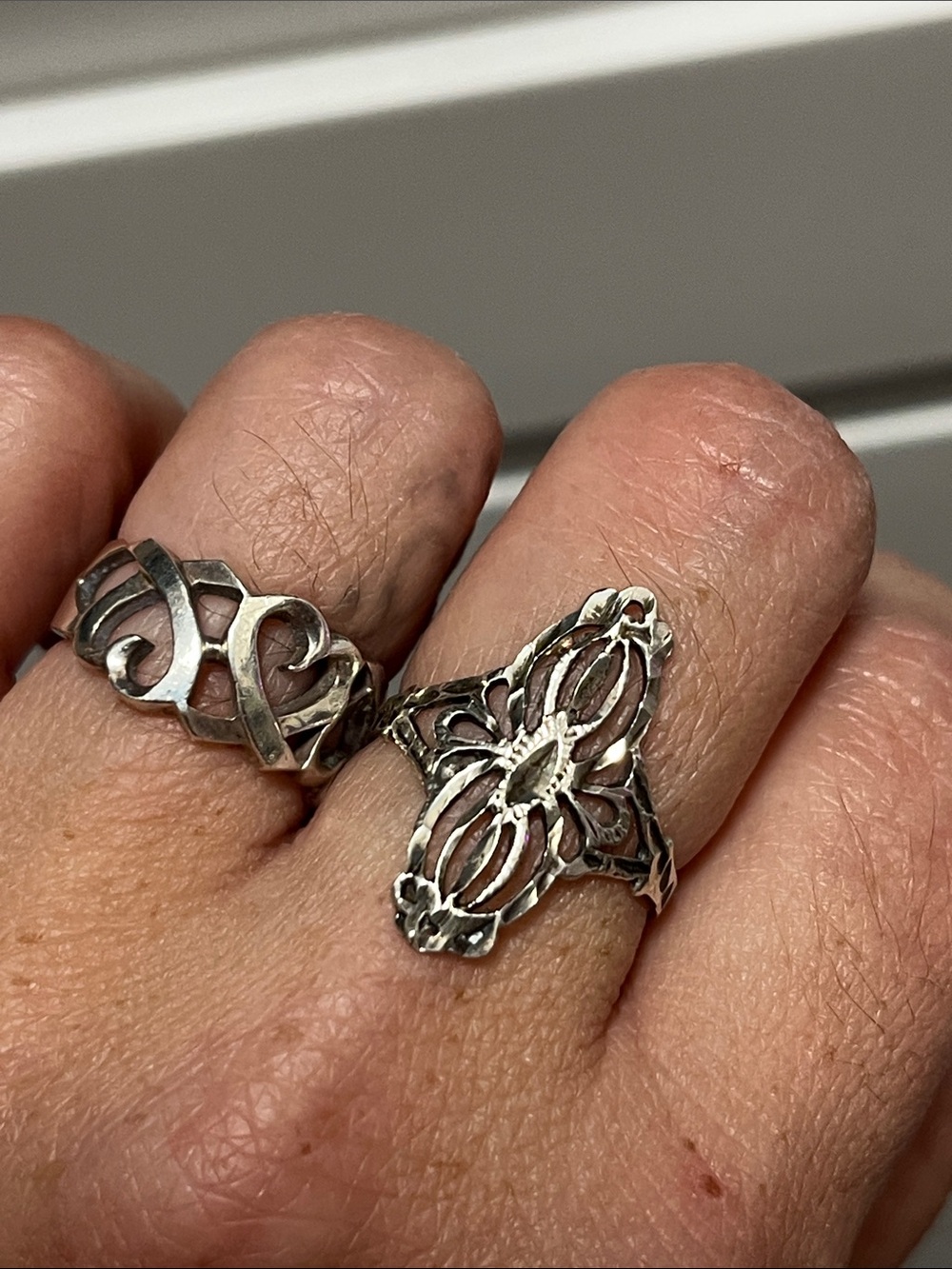 Antique Silver Filigree Floral Shield ring